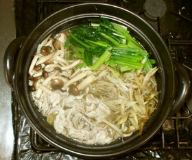 豚肉と牛蒡の鍋♪簡単