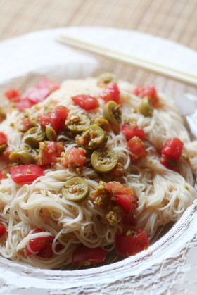 太陽の味♪トマトオリーブそうめん