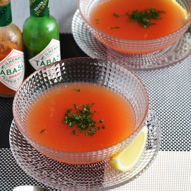 すりおろしトマトの冷製スープの写真