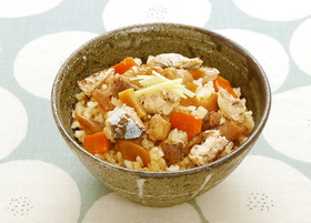 鯖のみそ煮釜めし