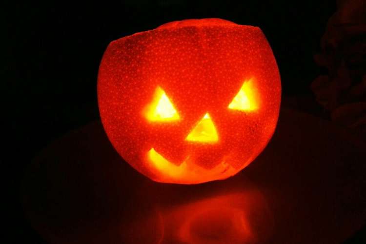 ハロウィンのオレンジジャックオランタン レシピ 作り方 By パティシエjunko クックパッド