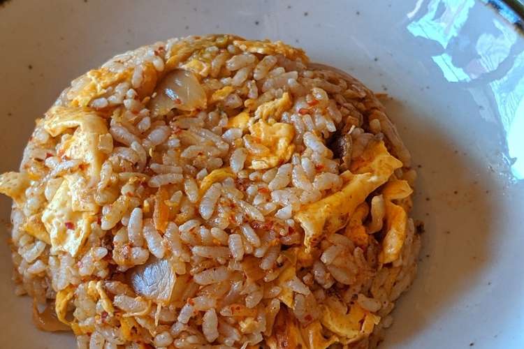 焦がしにんにくのキムチチャーハン レシピ 作り方 By ズボラのミクぽん クックパッド 簡単おいしいみんなのレシピが367万品