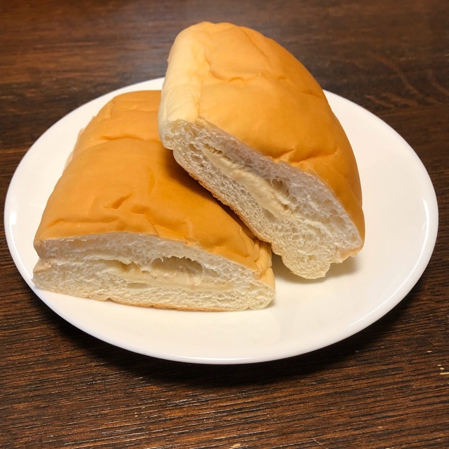 断面キレイ✨菓子パンの切り方の画像