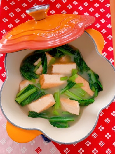 小松菜と厚揚げの煮物の写真