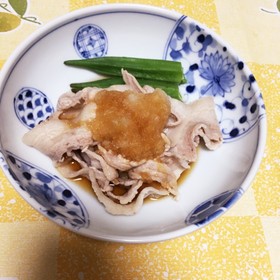 オクラと豚肉のおろしポン酢