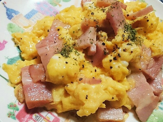 ベーコン スクランブルエッグ U レシピ 作り方 By 虹色 ちゅーりっぷ クックパッド 簡単おいしいみんなのレシピが377万品