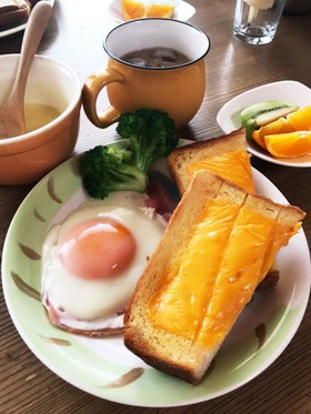 取り分けらくちんベーコンエッグ