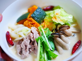 豆乳味噌仕立て♡まろやかほうとうどん