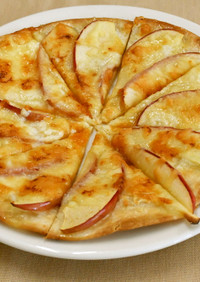 りんごのピザ