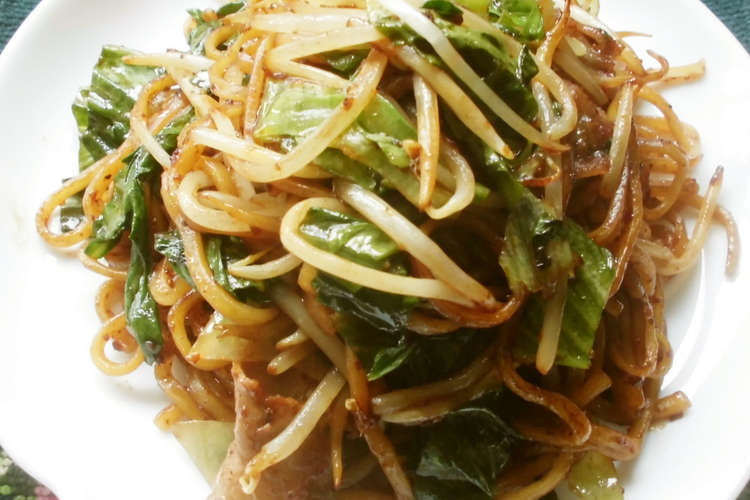 レタスの外葉活用 太麺焼きそば レシピ 作り方 By 花時計咲いた クックパッド 簡単おいしいみんなのレシピが358万品