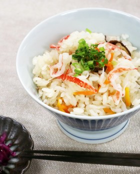 カニカマとキノコの炊き込みご飯