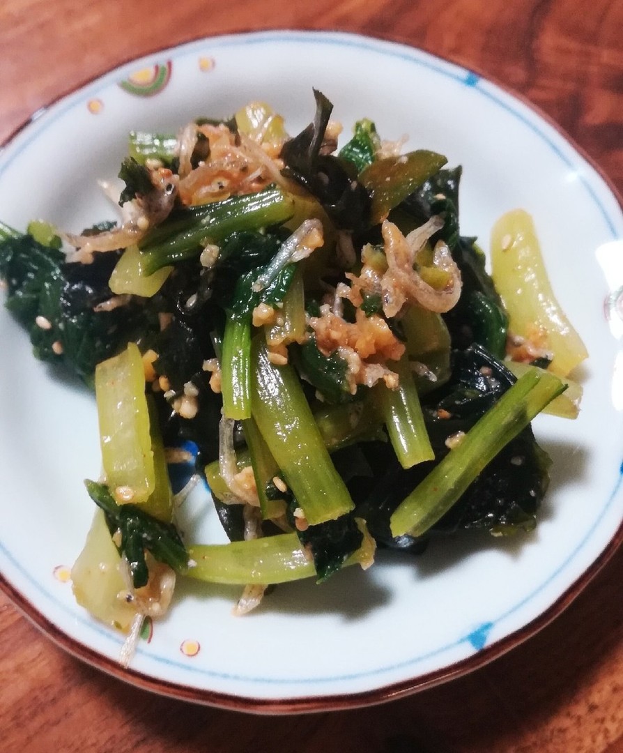 小松菜とわかめの韓国風和えの画像
