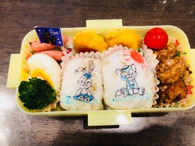 お弁当に!可愛くできる♡ラップおにぎり