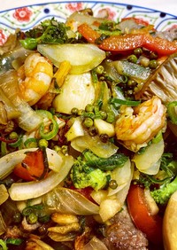 アンコールワットの青胡椒と野菜の炒め物