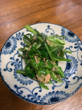 春菊とシーチキンの炒め物