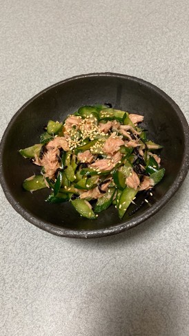 きゅうりとツナの塩昆布和え