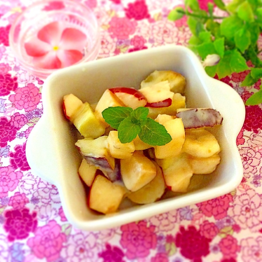 焼き芋で☆さつま芋と林檎のデリ風サラダの画像