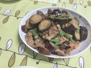 ナスとピーマンの味噌炒めの写真