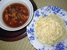 もちシコ手作り!祖母の手打ちうどん