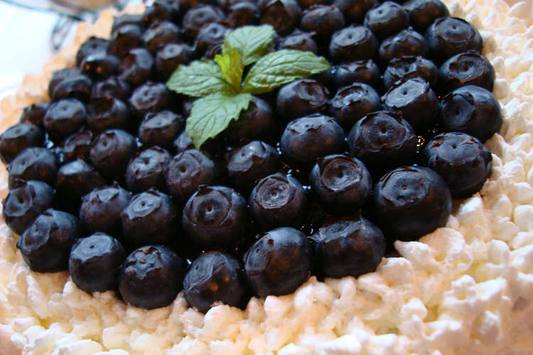 ふんわりしっとりブルーベリーケーキ レシピ 作り方 By はにーけん Com クックパッド 簡単おいしいみんなのレシピが349万品