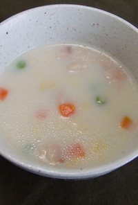 牛乳風味のスープ