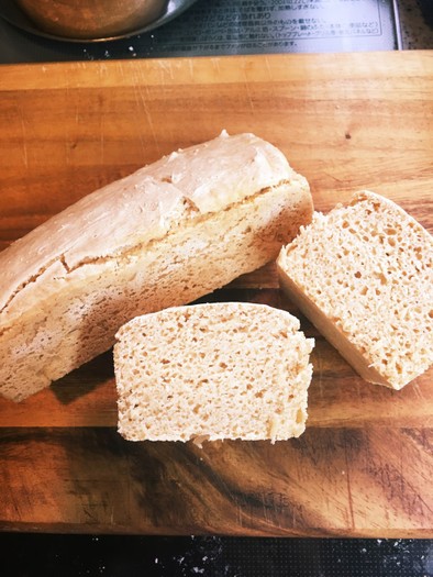 グルテンフリー米粉低温焼食パンの写真