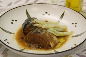 レンジで簡単!さば缶の味噌煮風