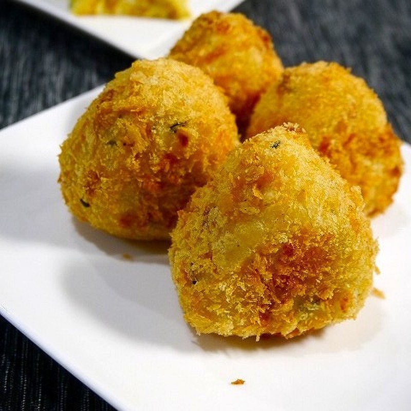 みんなが作ってる 悪魔のおにぎり 天かすなしのレシピ クックパッド 簡単おいしいみんなのレシピが355万品
