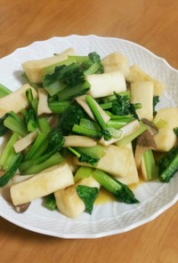 小松菜、はんぺん、きのこのバター醤油炒め