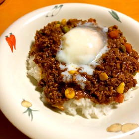 トマトのドライカレー