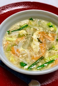 白菜とカニカマの中華スープ★簡単