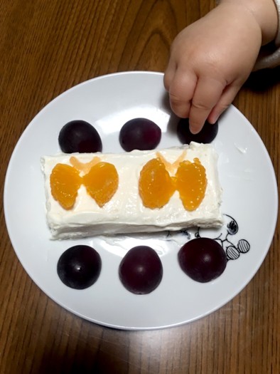 1才バースデー☆ちょうちょのケーキの写真
