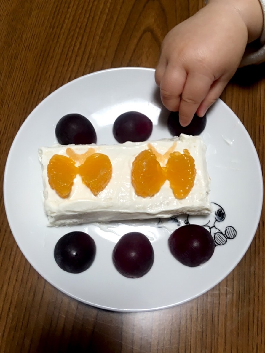 1才バースデー☆ちょうちょのケーキの画像