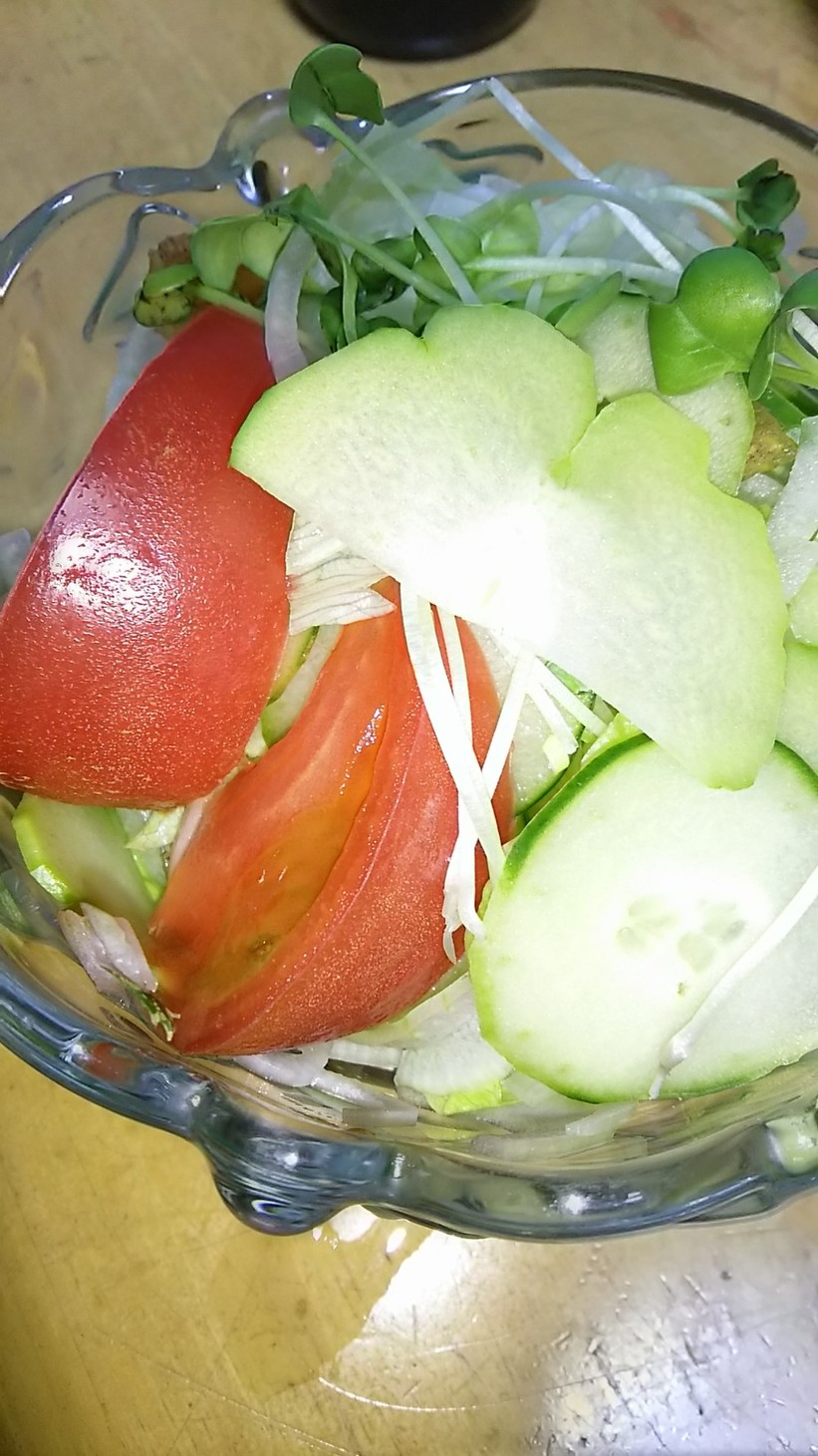 ♣ハヤトウリと柿入りサラダの画像