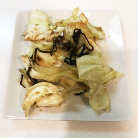 止まらない!塩昆布のやみつきキャベツ★