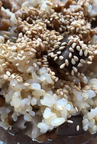 納豆と椎茸の混ぜご飯