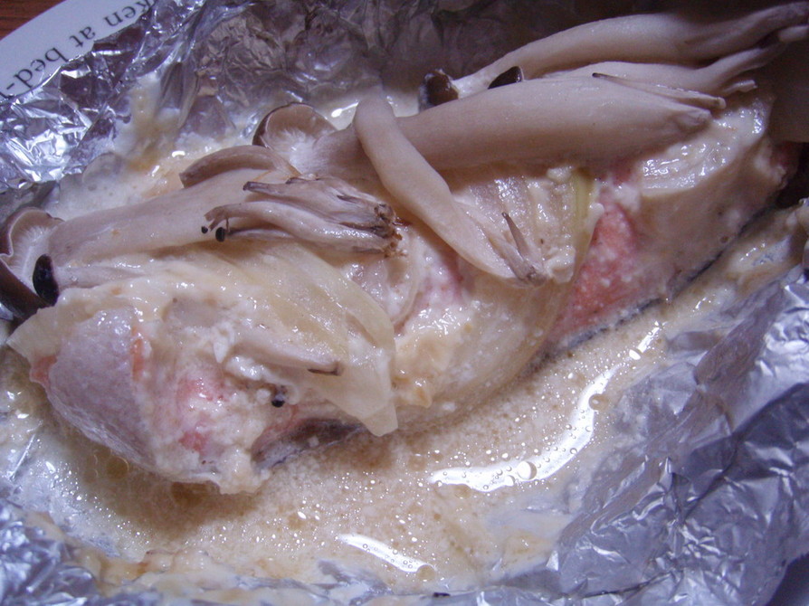 美味しい!簡単！味噌マヨ鮭ホイル焼きの画像