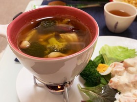 タコとブロッコリーのアヒージョ