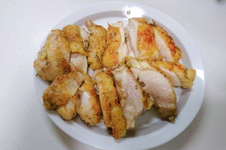 鶏もも肉のパリパリ焼き レシピ 作り方 By Minio35 クックパッド 簡単おいしいみんなのレシピが366万品