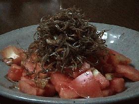 トマトとこなごのサラダ