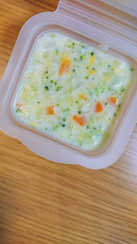 ☆離乳食中期☆具だくさんシチュー