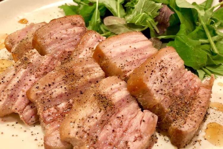 豚バラ肉の低温調理ソテー はちみつソース レシピ 作り方 By Aiken クックパッド 簡単おいしいみんなのレシピが364万品