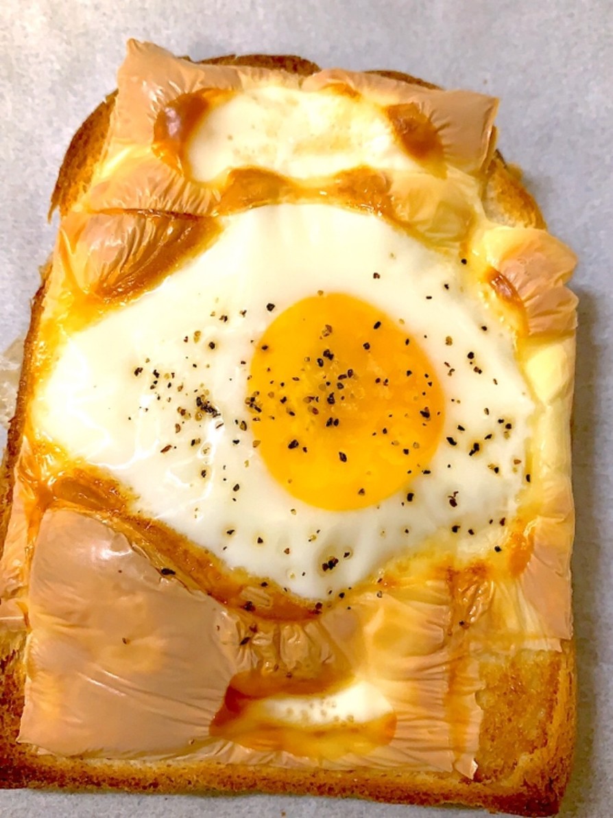 簡単食パン卵チーズ焼きの画像