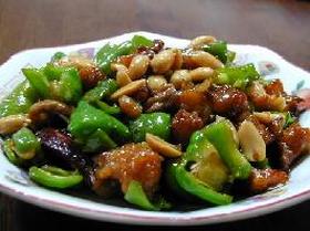 お肉とピーマンのピーナツ炒め__Chinese dish/Stir-fry Meat, Green Pepper and Peanut