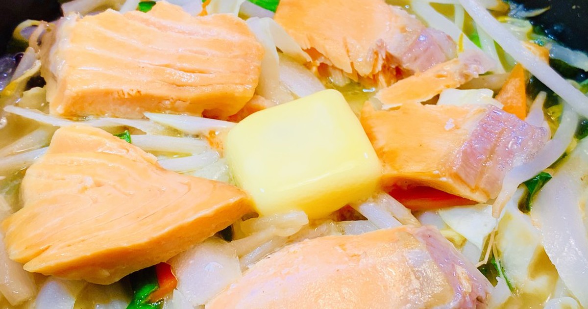コンビニ食材だけで 簡単 石狩鍋 レシピ 作り方 By たくのみ クックパッド 簡単おいしいみんなのレシピが354万品