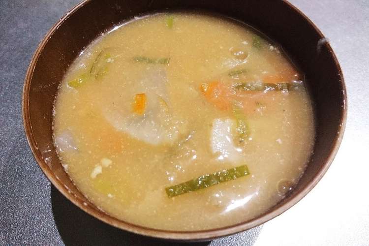 風邪に負けない お味噌汁 レシピ 作り方 By Iiiiicchin クックパッド 簡単おいしいみんなのレシピが374万品