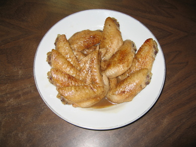 鶏手羽のバルサミコ風味の写真