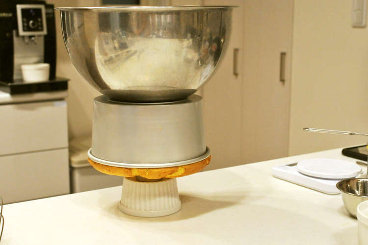 シフォンケーキの粗熱を素早くとる方法 レシピ 作り方 By うなぎやきくこ クックパッド