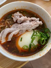 簡単!ピリ辛しょう油つけ麺のつけ汁の写真