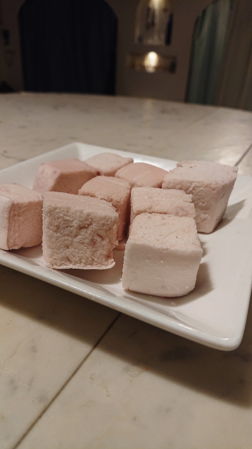 手作り 糖質制限マシュマロ♪ラズベリー味の画像